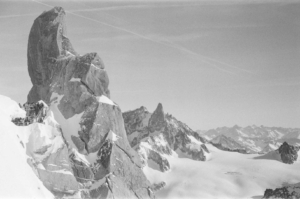 Compressed 44c43fad90bf8dd7 0-4