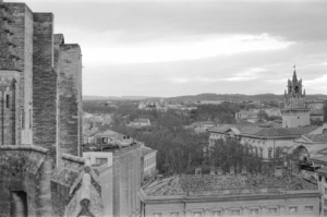 Compressed af09487363f32761 0-17