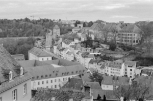 Compressed 1cf266f04b88e8e0 0-11