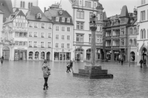 Compressed 3b4b646fd6e11a34 0-22