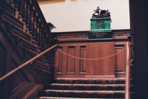 Compressed 44e2b5958878bac1 0-16