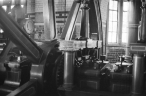 Compressed 679f099b6925a1e9 0-33